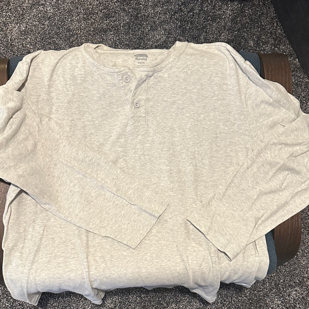Roots Light Gray Long Sleeve Henley Shirt